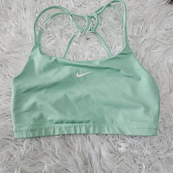Nike Other - Nike Women's Light Green Sports Bra